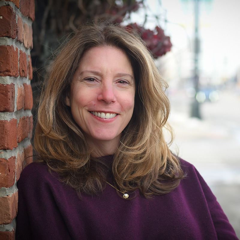Michelle Malamis headshot photo